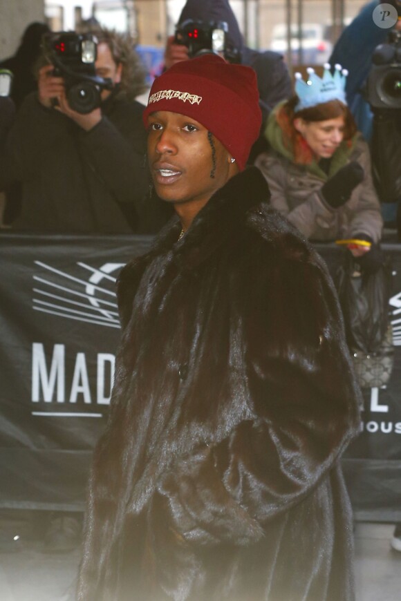 A$AP Rocky arrive au Madison Square Garden pour la présentation de la collection Season 3 de Kanye West. New York, le 11 février 2016.