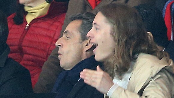 PSG-Lille : Nicolas et Pierre Sarkozy vibrent devant Ary Abittan et sa fille