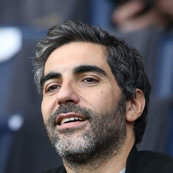 Ary Abittan - People au match de football PSG - Lille au Parc des Princes le 13 février 2016 © Cyril Moreau / Bestimage