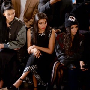 Beth Ditto, Tyga, Kylie Jenner, Taraji P. Henson et Zoë Kravitz assistent au défilé Alexander Wang (collection automne-hiver 2016-2017) à l'église épiscopale St. Bartholomew. New York, le 13 février 2016.