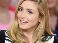 Julie Gayet "en rogne" : "L'exemplarité" de son père mise en cause...