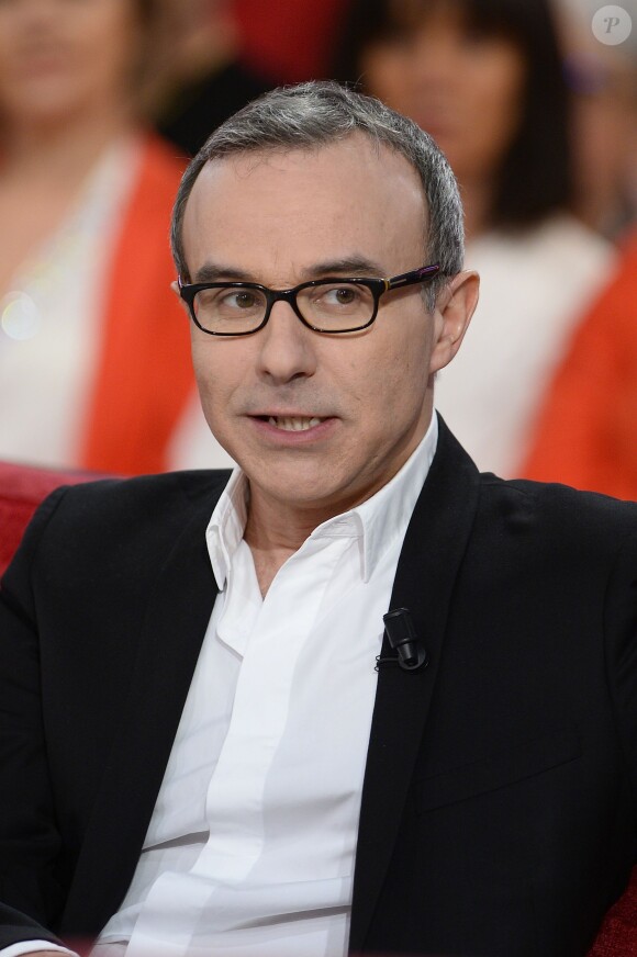 Philippe Besson - Enregistrement de l'émission "Vivement Dimanche" à Paris le 18 Fevrier 2015.