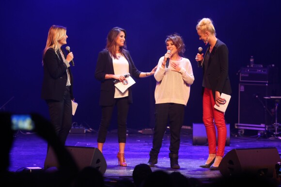 Justine Fraioli, Karine Ferri (enceinte), la chanteuse Zaz (Isabelle Geffroy), Elodie Gossuin-Lacherie au Concert RFM Music Live au Comedia à Paris le 3 novembre 2015. © CVS / Bestimage