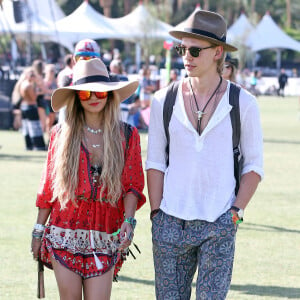 Vanessa Hudgens et son petit ami Austin Butler lors du 3ème jour du Festival de Coachella, le 13 avril 2014.