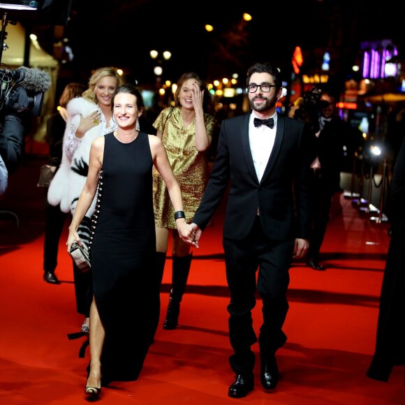 Camille Cottin et son compagnon - Photocall lors de la 41e cérémonie des César au théâtre du Châtelet à Paris, le 26 février 2016. © Borde-Jacovides/Bestimage