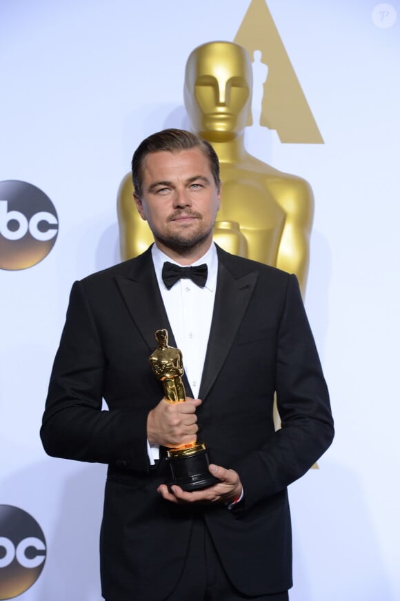Leonardo DiCaprio (Oscar du meilleur acteur pour le film "The Revenant") - Press Room de la 88ème cérémonie des Oscars à Hollywood, le 28 février 2016.28/02/2016 - Los Angeles
