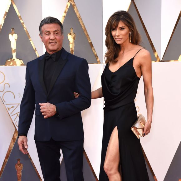 Sylvester Stallone et sa femme Jennifer Flavin - 88e cérémonie des Oscars au Dolby Theatre à Hollywood. Le 28 février 2016