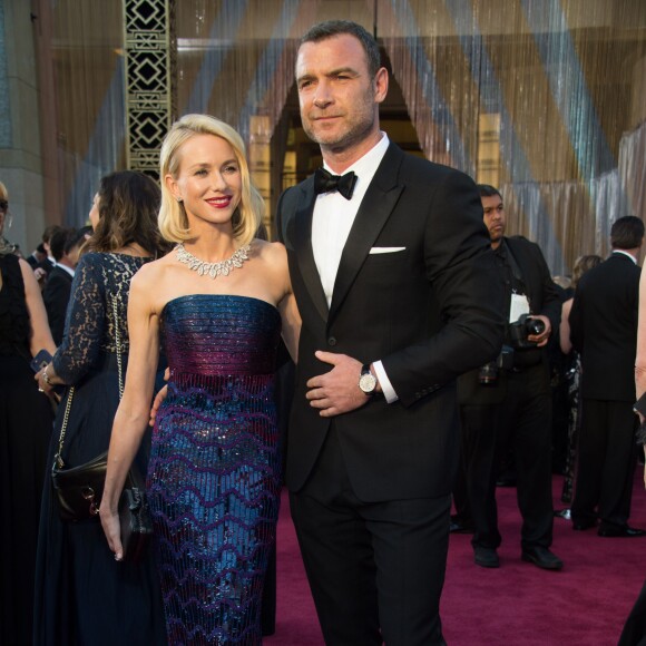 Naomi Watts et son compagnon Liev Schriber  - 88e cérémonie des Oscars au Dolby Theatre à Hollywood. Le 28 février 2016