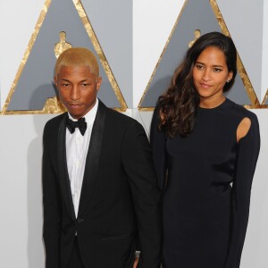 Pharrell Williams et sa femme Helen Lasichanh  - 88e cérémonie des Oscars au Dolby Theatre à Hollywood. Le 28 février 2016