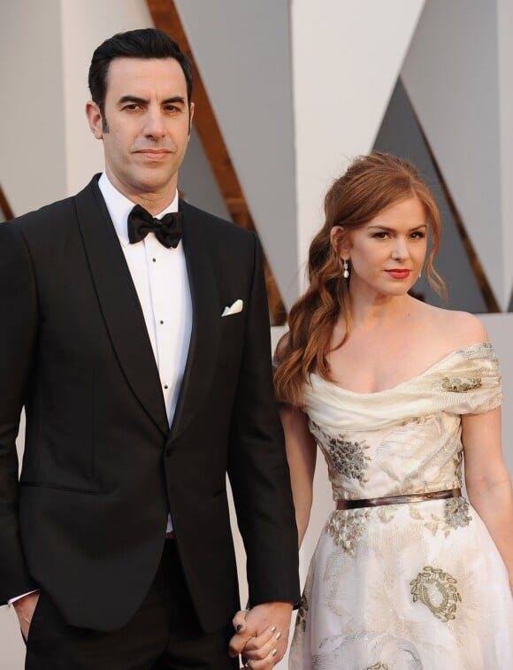 Sacha Baron Cohen et sa femme Isla Fisher - 88e cérémonie des Oscars au Dolby Theatre à Hollywood. Le 28 février 2016