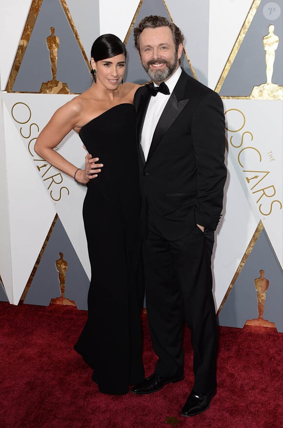 Sarah Silverman et son compagnon Michael Sheen - 88e cérémonie des Oscars au Dolby Theatre à Hollywood. Le 28 février 2016