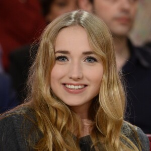 Chloé Jouannet (fille d' Alexandra Lamy) - Enregistrement de l'émission "Vivement Dimanche" à Paris le 19 mars 2014.