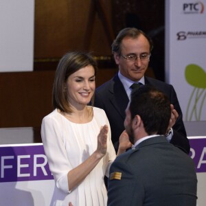 La reine Letizia d'Espagne lors de sa participation, le 3 mars 2016, à la Journée mondiale des maladies rares à Madrid.