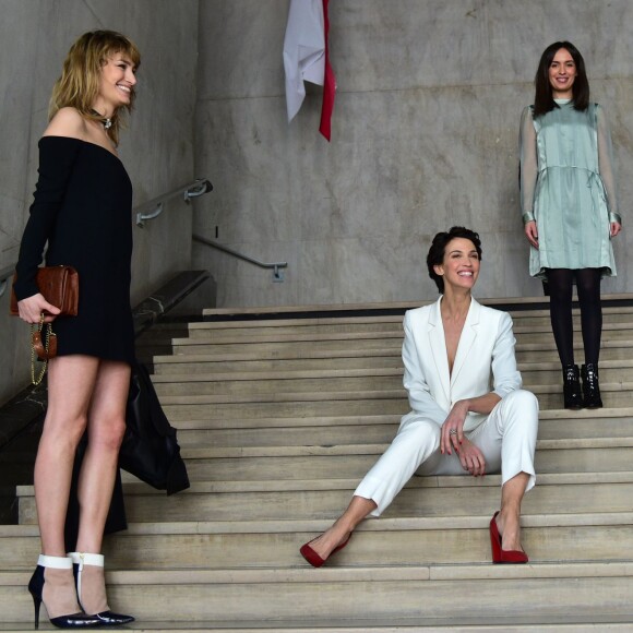 Exclusif - Pauline Lefèvre, Linda Hardy et Amelle Chahbi assistent à la présentation Paule Ka (collection automne-hiver 2016/2017) au Palais de Tokyo. Paris, le 7 mars 2016 © Giancarlo Gorassini / Bestimage