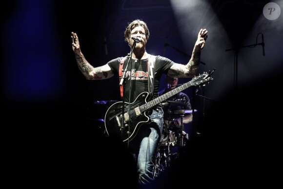 Jesse Hughes - Concert des Eagles Of Death Metal à l'Olympia à Paris le 16 février 2016. Trois mois après la tragédie du Bataclan le 13 novembre, le groupe américain est remonté sur scène.
