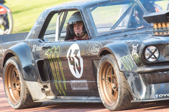 Matt LeBlanc sur le tournage de l'émission Top Gear à Londres le 11 mars 2016