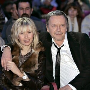 Renaud Sechan et sa femme Romane Serda au Stade de Bercy à Paris, le 25 janvier 2007