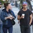 Exclusif - Shia LaBeouf et sa petite-amie Mia Goth boivent un café Starbucks à Los Angeles, le 16 février 2015.