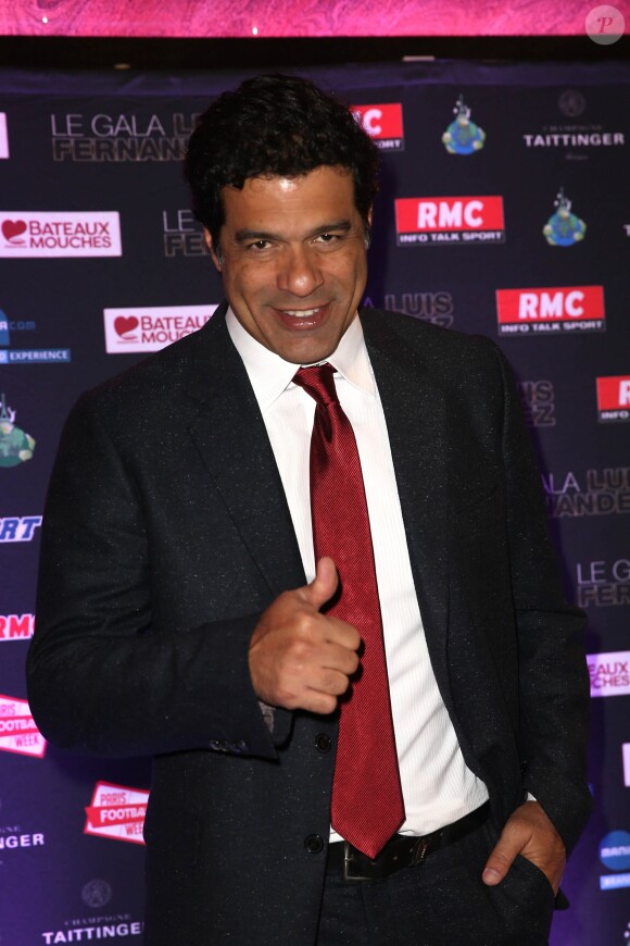 Raï (ex star du PSG) - Soirée de gala en l'honneur de Luis Fernandez sur les Bateaux Mouches à Paris le 17 mars 2016. © Cyril Moreau/Bestimage
