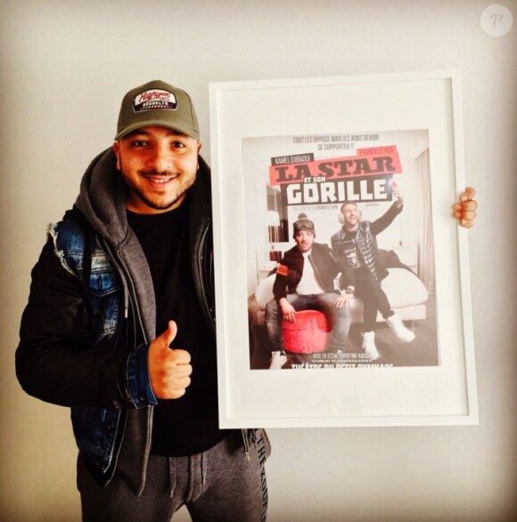 Kamel Djibaoui est l'affiche de la pièce La star et son gorille. Twitter, mars 2016