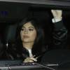 Kylie Jenner et son amie Jordyn Woods quittent un restaurant avec un inconnu à Beverly Hills le 2 février 2016. © CPA/Bestimage