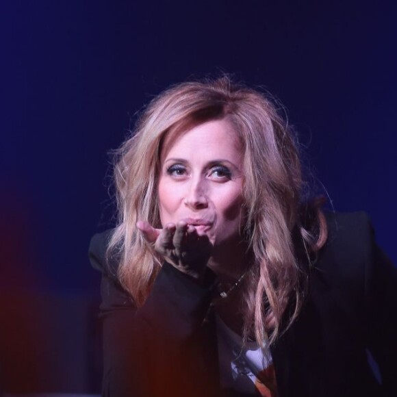 La chanteuse Lara Fabian en concert lors de la première date de sa tournée 2016 "Ma Vie Dans La Tienne" au Colisée de Roubaix, le 15 mars 2016. © Vansteenkiste Stephane/Bestimage