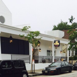 Exclusif - Le restaurant de Jessica Biel "Au Fudge" à West Hollywood le 20 mars 2016.