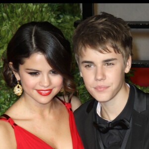 Justin Bieber et Selena Gomez lors des Oscards à Hollywood, le 27 février 2011