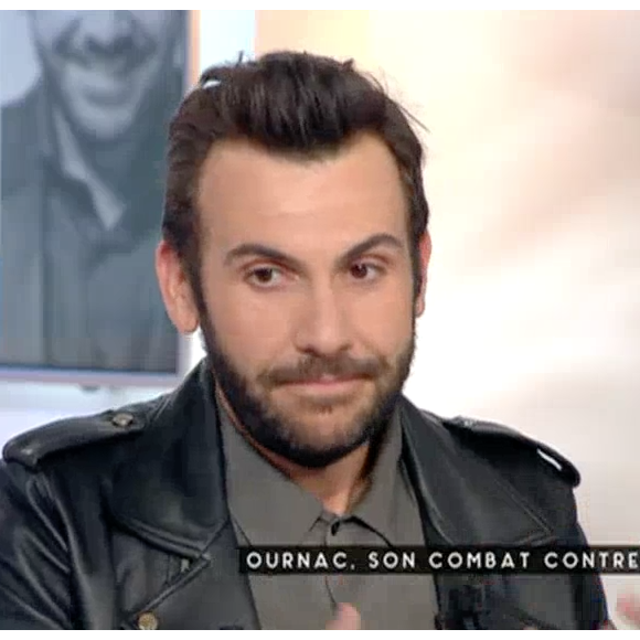Laurent Ournac dévoile une des plus grandes humiliations vécue à cause de son poids. Emission "C à vous" sur France 5, le 24 mars 2016.