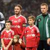 David Beckham et ses enfants, Romeo, Cruz et Harper bà Old Trafford. Manchester, le 14 novembre 2015.