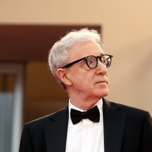 Woody Allen - Montée des marches du film "Irrational Man" (L'homme irrationnel) lors du 68e Festival International du Film de Cannes, le 15 mai 2015.