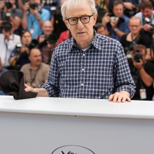 Woody Allen - Photocall du film "Irrational Man" lors du 68e festival international du film de Cannes le 15 mai 2015.