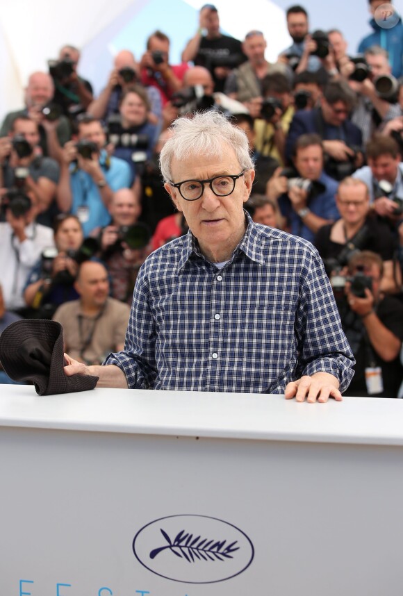 Woody Allen - Photocall du film "Irrational Man" lors du 68e festival international du film de Cannes le 15 mai 2015.