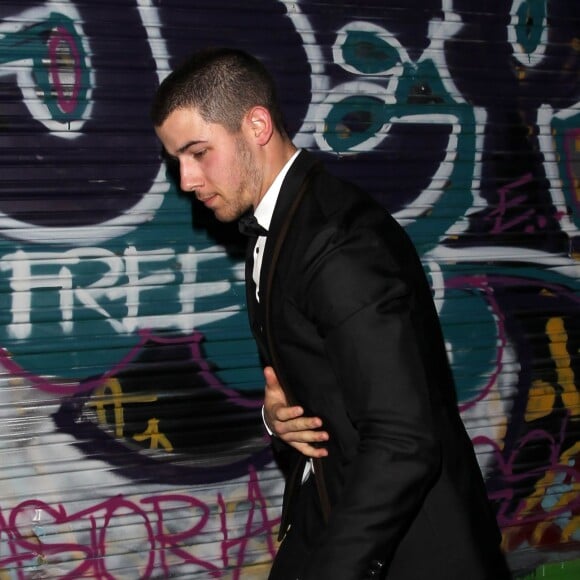 Nick Jonas à la soirée d'anniversaire de Lady Gaga à West Hollywood, le 26 mars 2016.