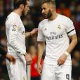 Gareth Bale et Karim Benzema le 20 mars 2016 lors de Real Madrid - FC Séville en Liga. Deux jours plus tard, le Gallois devenait père de sa deuxième petite fille, Nava Valentina.