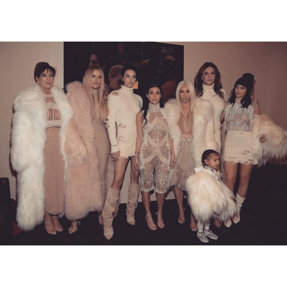 Photo des Kardashian et Jenner (et North West) au Madison Square Garden à New York, publiée le 11 février 2016.