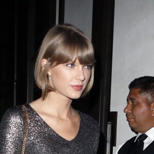 Exclusif - Taylor Swift quitte le restaurant Spago à Beverly Hills le 18 Mars 2016. © CPA/BESTIMAGE