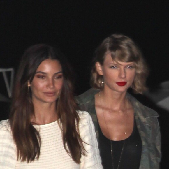 Lily Aldridge et Taylor Swift se rendent à l'anniversaire d'Alessandra Ambrosio au restaurant Nobu, Los Angeles, le 11 avril 2016