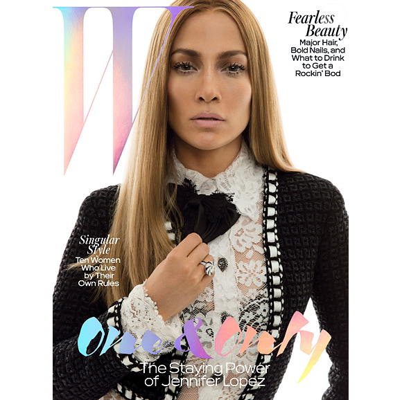 Retrouvez l'intégralité de l'interview de Jennifer Lopez dans le magazine W.