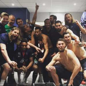 Nikola Karabatic et le PSG Handball ont décroché le titre de champion de France le 16 avril 2016 au Stade Pierre-de-Coubertin en battant Toulouse (37-30) devant leur public.