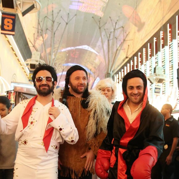 Exclusif - Jour 2 - Cyril Hanouna, Camille Combal et leurs cinq chroniqueurs se promènent sur la Fremont Street Experience à Las Vegas le 1er avril 2016. Moktar Guetari s'est déguisé en indien, Cyril Hanouna en Elvis Presley, Jean-Michel Maire en Oncle Sam, Camille Combal en boxeur, Isabelle Morini-Bosc en machine à sous, Matthieu Delormeau en Marilyn Monroe et Gilles Verdez en catcheur. Cyril Hanouna et son futur époux Camille Combal sont partis à Las Vegas le jeudi 31 mars 2016 pour célébrer leur mariage le samedi 2 avril 2016. Jean-Michel Maire, Isabelle Morini-Bosc, Matthieu Delormeau, Moktar Guetari et Gilles Verdez étaient les cinq chroniqueurs qui les accompagnaient ainsi que des invités de l'émission "Touche pas à mon poste !" choisis dans le public.