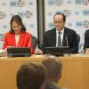 Ségolène Royal, François Hollande, Ban Ki Moon, Christiana Figueres - François Hollande et Ban Ki Moon lors de la conférence sur le "Paris Climate Agreement" aux Nations-Unies à New York, le 22 avril 2016.