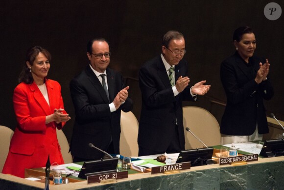 Ségolène Royal, François Hollande, Ban Ki-moon et Lalla Hasna - Conférence sur le climat à L'ONU à New York le 22 Avril 2016.