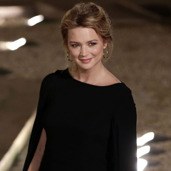 Virginie Efira (robe Ralph Lauren) - Dîner d'état donné en l'honneur du président cubain Raul Castro au palais de l'Elysée à Paris, le 1er février 2016. © Stéphane Lemouton/Bestimage