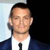 Joel Kinnaman - Première du film "Robocop" au TCL Chinese Theater à Hollywood le 10 février 2014