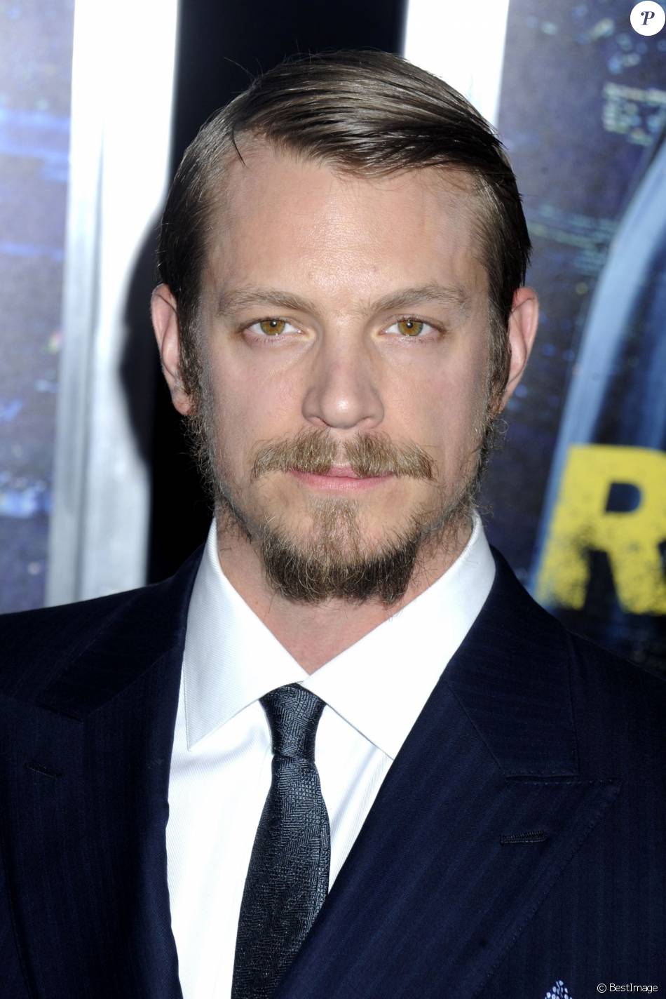 Joel Kinnaman Films Et Programmes Tv Joel Kinnaman - Première du film Night Run à New York. Le 9 mars 2015