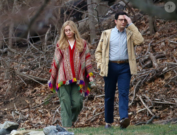 Miley Cyrus tourne avec Woody Allen pour une série diffusé par Amazon dans le comté de Westchester près de New York le 10 mars 2016.
