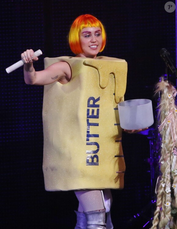 Concert de Miley Cyrus à Vancouver le 14 décembre 2015.