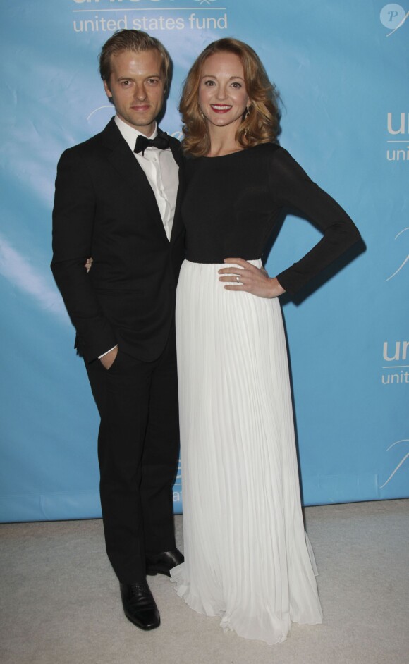 Jayma Mays et son époux - SOIREE UNICEF BALL A LOS ANGELES, USA LE 8 DECEMBRE 2011