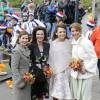 La princesse Anita, la princesse Annette, la princesse Aimée et la princesse Marilène lors de la Fête du Roi le 27 avril 2016 à Zwolle pour les 49 ans du roi Willem-Alexander des Pays-Bas.